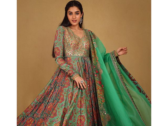 Gorgeous Clicks Of Agent Girl Sakshi Vaidya